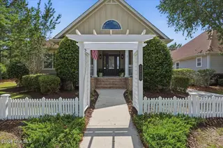 2013 Simmerman Way, Leland, NC 28451 — 3-bedroom home in Brunswick Forest, Leland, NC, photo 7 of 69