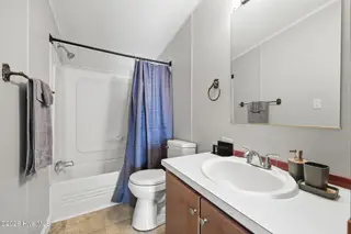 122 Lejeune Road, Cape Carteret, NC 28584 – photo 18: Hall Bath