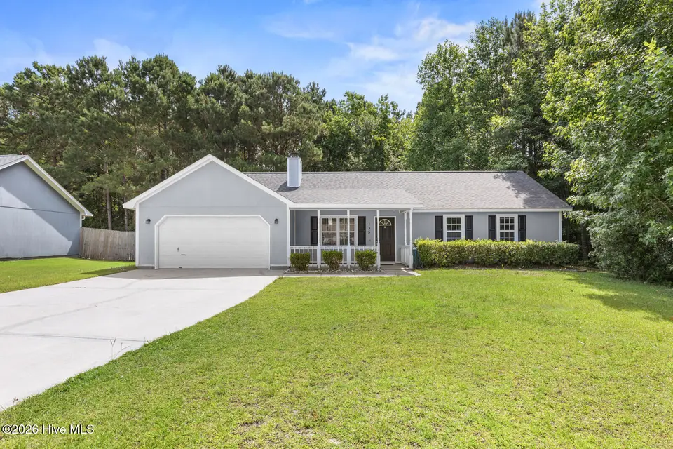 135 Daphne Drive, Hubert, NC 28539 – photo 1 of 27