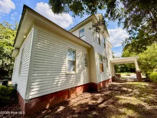 505 W Lenoir Avenue, Kinston, NC 28501 – photo 5: IMG_2524