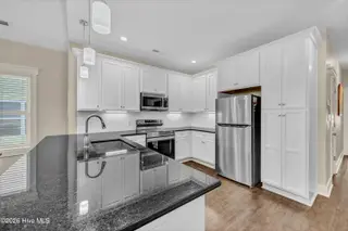 1406 Snapper Lane Unit 2, Carolina Beach, NC 28428 – photo 15: 015_img_9634_73