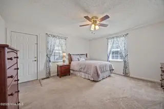 1205 Harding Avenue, Kinston, NC 28501 — 2-bedroom home, Kinston, NC, photo 24 of 40: 38-web-or-mls-IMG_0054
