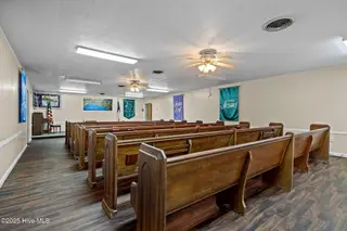 275 W Us 70 Highway W, Havelock, NC 28532 – photo 16: Sanctuary