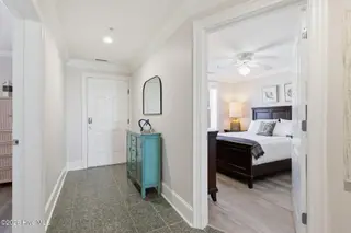 4425 Arendell Street 304, Morehead City, NC 28557 – photo 6: Foyer