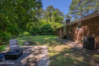 124 Osceola Drive, Greenville, NC 27858 — 3-bedroom home in Osceola, Greenville, NC, photo 11 of 48: 124-Osceola-11