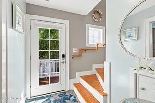 107 W Bogue Boulevard 3, Atlantic Beach, NC 28512 – photo 5: 24-web-or-mls-IMG_9594-edit