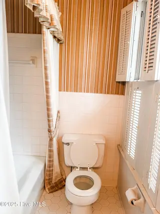 103 S Pender Street, Fremont, NC 27830 – photo 22: Bathroom