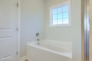 711 Jasmine Lane, Jacksonville, NC 28546 – photo 18: Primary Bath - 2nd floor