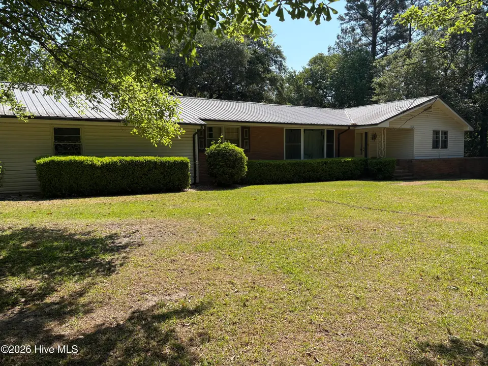 32 Dogwood Lane, Whiteville, NC 28472 – photo 1 of 50: Front of Home