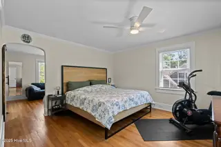 418 Forest Hills Drive, Wilmington, NC 28403 – photo 23: main bedroom