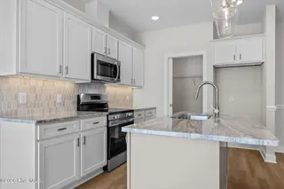 333 Mangrove Court, Ayden, NC 28513 – photo 17: 31-web-or-mls-IMG_0036