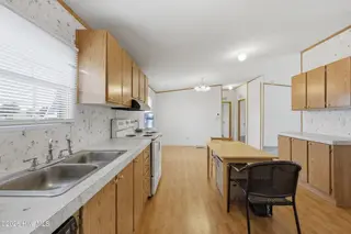 124 Zack Circle, Elizabeth City, NC 27909 – photo 11: Kitchen