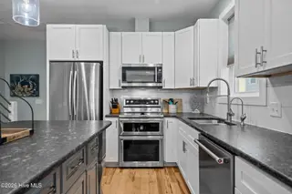 1209 Snapper Lane Unit 2, Carolina Beach, NC 28428 – photo 12: 42-web-or-mls-DSC08838