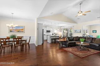 4255 Ashfield Place, Southport, NC 28461 – photo 11: 28-web-or-mls-CAMMediaLLC.com (48 of 59)