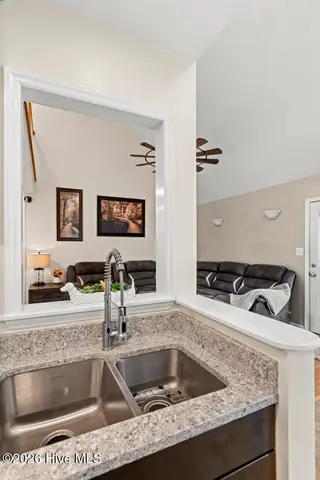 924 Mandarin Trail, Jacksonville, NC 28540 — 3-bedroom home, Jacksonville, NC, photo 16 of 57