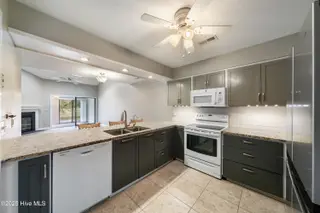 5923 Inland Greens Drive, Wilmington, NC 28405 – photo 12: 5923InlandGreens-90
