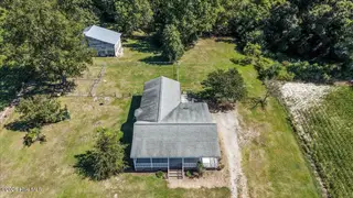 915 Mark Herring Road, Seven Springs, NC 28578 — 3-bedroom home, Seven Springs, NC, photo 11 of 35: 18-915 Mark Herring Rd-18