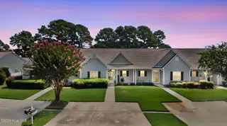 5094 Wyncie Wynd, Southport, NC 28461 — 2-bedroom townhome in South Harbour Village, Southport, NC, photo 1 of 37