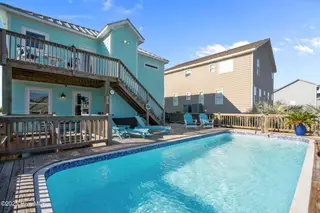 3504 E Beach Drive, Oak Island, NC 28465 – photo 7: 67-web-or-mls-DSC04342