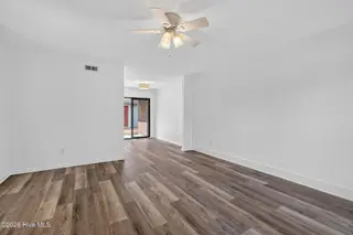 4190 Spirea Drive Unit D, Wilmington, NC 28403 – photo 9: Living Area