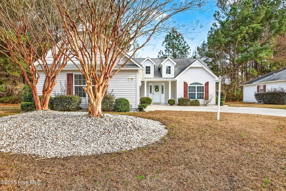 404 Jasmine N, Swansboro, NC 28584 — 3-bedroom condo in The Villages at Swansboro, Swansboro, NC, photo 1 of 36
