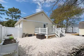 208 NE 52nd Street, Oak Island, NC 28465 – photo 8: 49-web-or-mls-DSC04434