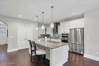 145 Holly Springs Court, Southern Pines, NC 28387 – photo 9: 22-22_145 Holly Springs Ct, Southern Pin