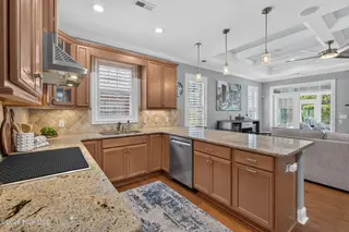 7108 Trailmark Road, Wilmington, NC 28405 — 3-bedroom home in Covil Estates, Wilmington, NC, photo 11 of 65: 7108TrailmarkRoad-18