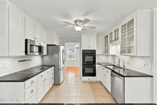 238 Shannon Drive, Wilmington, NC 28409 – photo 21: 21_kitchen
