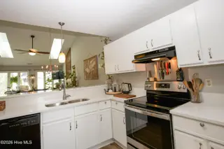 171 Cranes Cove, Vass, NC 28394 – photo 20: 11_Kitchen-Quartz-Island_171-Cranes-Cove