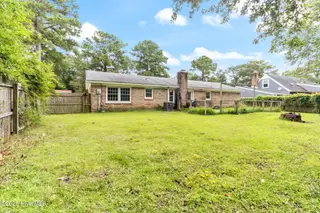 801 Brynn Marr Road, Jacksonville, NC 28546 – photo 17: 21-web-or-mls-IMG_9978RE