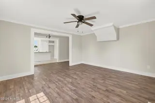 305 E Harnett Street, Benson, NC 27504 – photo 6: 8-web-or-mls-DSC01623