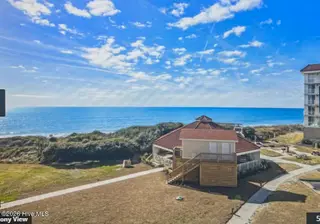 2000 New River Inlet Road 2304, North Topsail Beach, NC 28460 — 2-bedroom condo in St. Regis, North Topsail Beach, NC, photo 5 of 18: IMG_6220