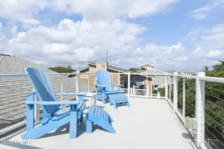 1607 Emerald Drive, Emerald Isle, NC 28594 – photo 11: 1607 Emerald Drive