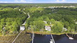 5303 Trade Winds Road, New Bern, NC 28560 – photo 5: 10-web-or-mls-DJI_0560