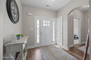 211 Moonstone Court, Jacksonville, NC 28546 – photo 3: 26-web-or-mls-_RAD7955