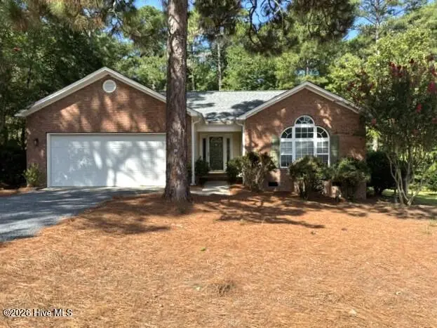 8 Juniper Lane, Pinehurst, NC 28374 – photo 1 of 28: 8 Juniper Lane