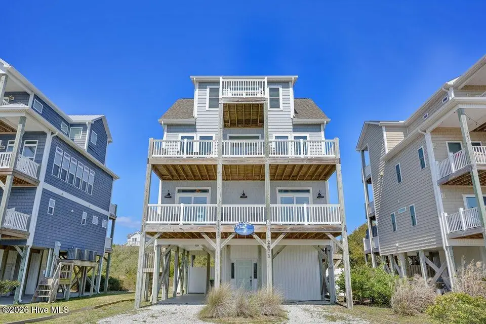 2671 Island Drive, North Topsail Beach, NC 28460 – photo 1 of 38: 001_c2s06509_497