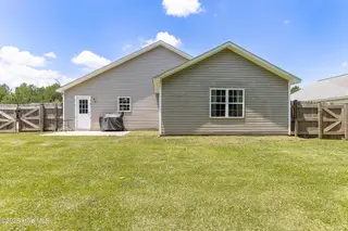 4000 W T Whitehead Drive, Jacksonville, NC 28546 – photo 21: backyard