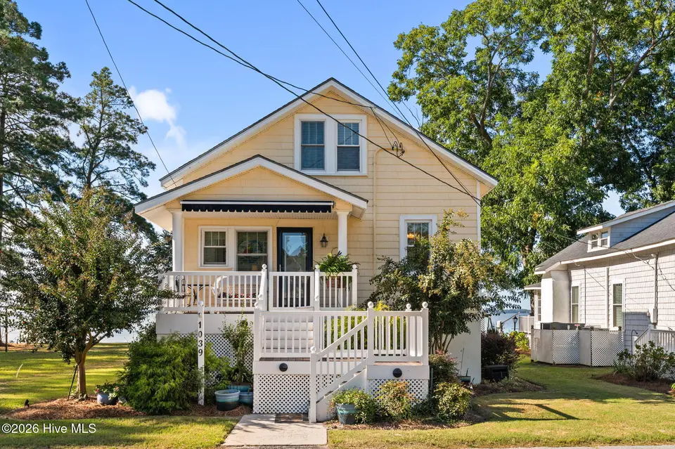1039 Bayview Road, Bath, NC 27808 – photo 1 of 41: 3-web-or-mls-LHV_5737