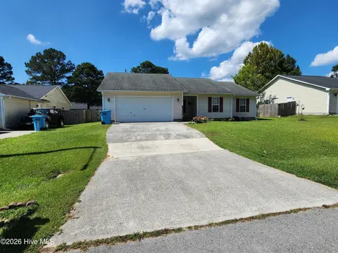 302 Carlisle Ct, Jacksonville