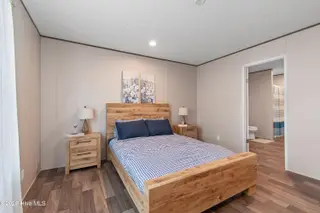 928 Willow Place SW, Calabash, NC 28467 — 3-bedroom manufactured home in Clariday Estates, Calabash, NC, photo 15 of 32