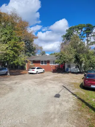 5027 Oleander Drive, Wilmington, NC 28403 – photo 2: 20260309_120920