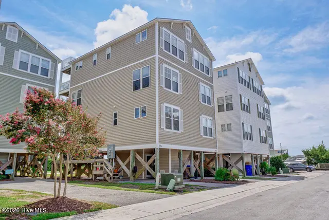 106 Egret Landing Court A, Surf City, NC 28445
