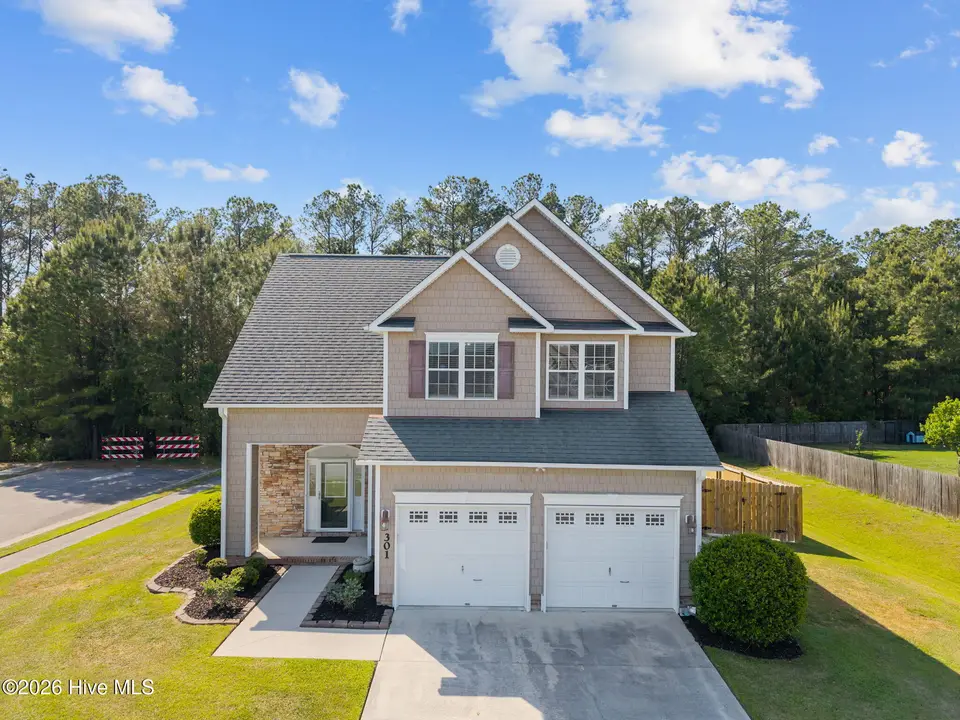 301 Savannah Drive, Jacksonville, NC 28540 – photo 1 of 55: Front