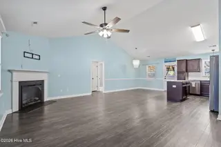 284 Breakwater Drive, Sneads Ferry, NC 28460 – photo 8: 39-web-or-mls-DSC03561