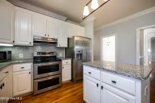 808 Llewellyn Drive, Trent Woods, NC 28562 – photo 16: 808 Llewellyn Drive, Trent Woods, NC