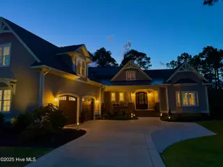 2555 Parkridge Drive, Southport, NC 28461 – photo 3: IMG_5139