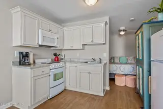 2401 W Fort Macon Road 136, Atlantic Beach, NC 28512 – photo 10: 10-web-or-mls-1S3A4946