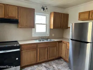 201 Harrell Street, Elizabeth City, NC 27909 – photo 16: Kitchen